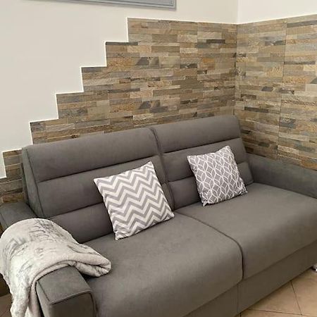 Villa Serenice - F2 Au Calme, Climatise, Wifi Et Parking Gratuit Εξωτερικό φωτογραφία